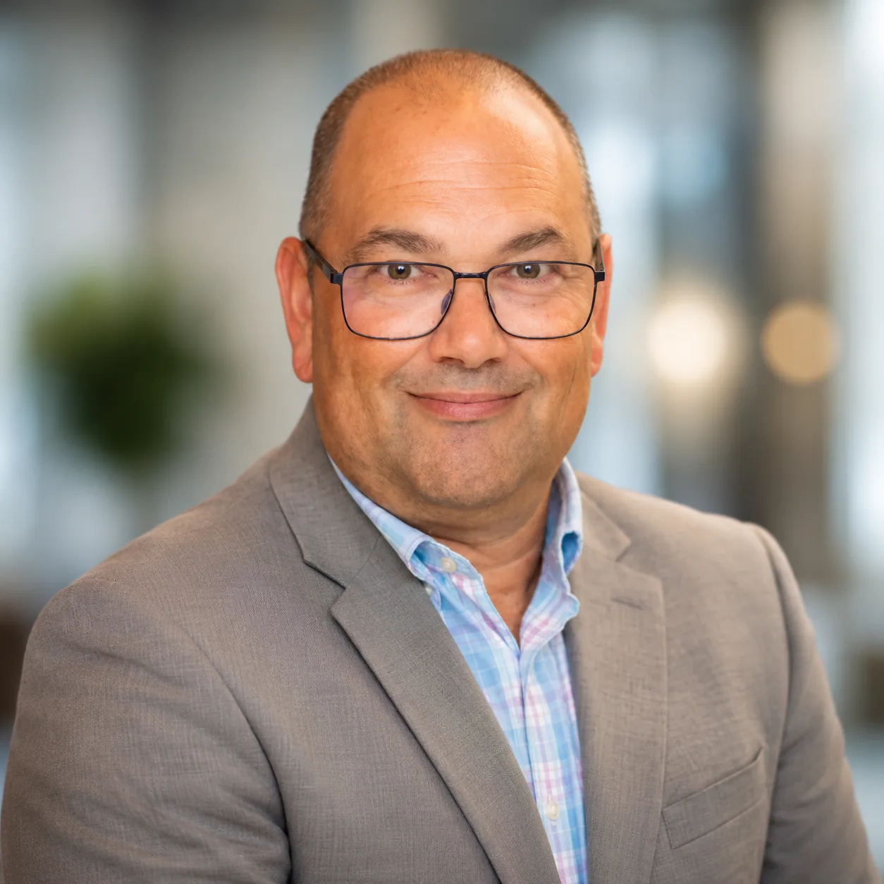 Portrait of Geoff Rohrer, Co-Founder & COO, Healthcare Solutions US